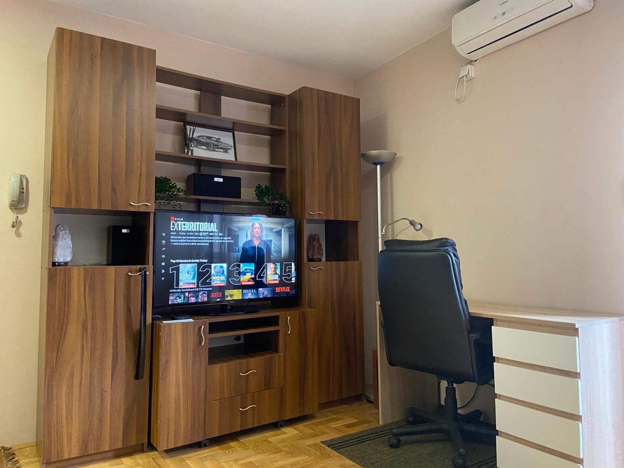 Mila Apartment Novi Sad Exterior photo